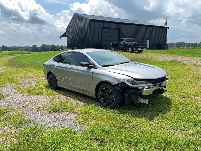 2017 CHRYSLER 200