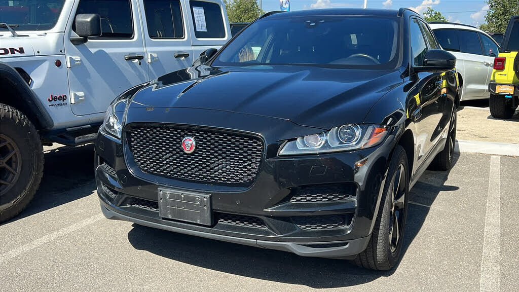 2020 JAGUAR F-Pace