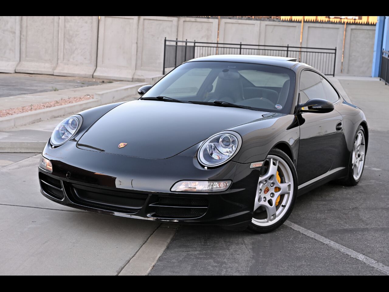 2005 PORSCHE 911