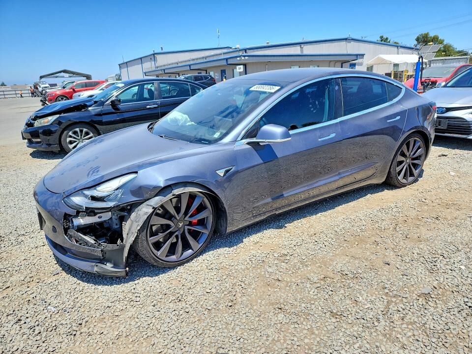 2020 TESLA Model 3