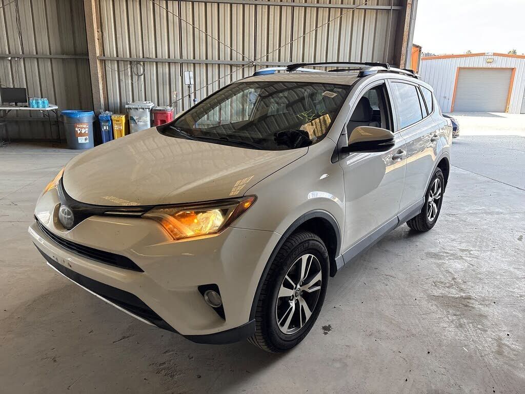 2018 TOYOTA RAV4