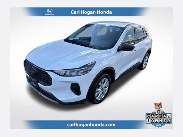 2024 FORD Escape