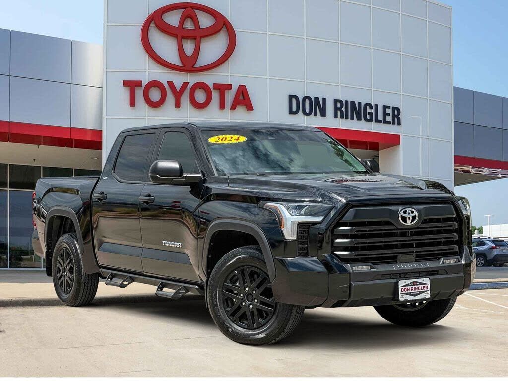 2024 TOYOTA Tundra