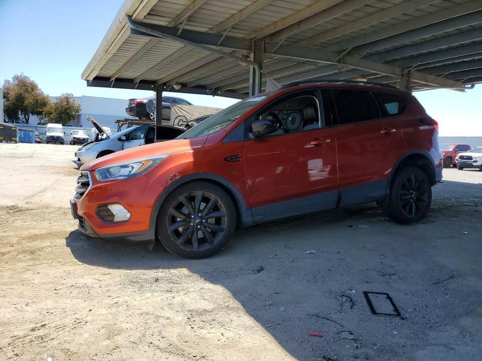 2019 FORD Escape