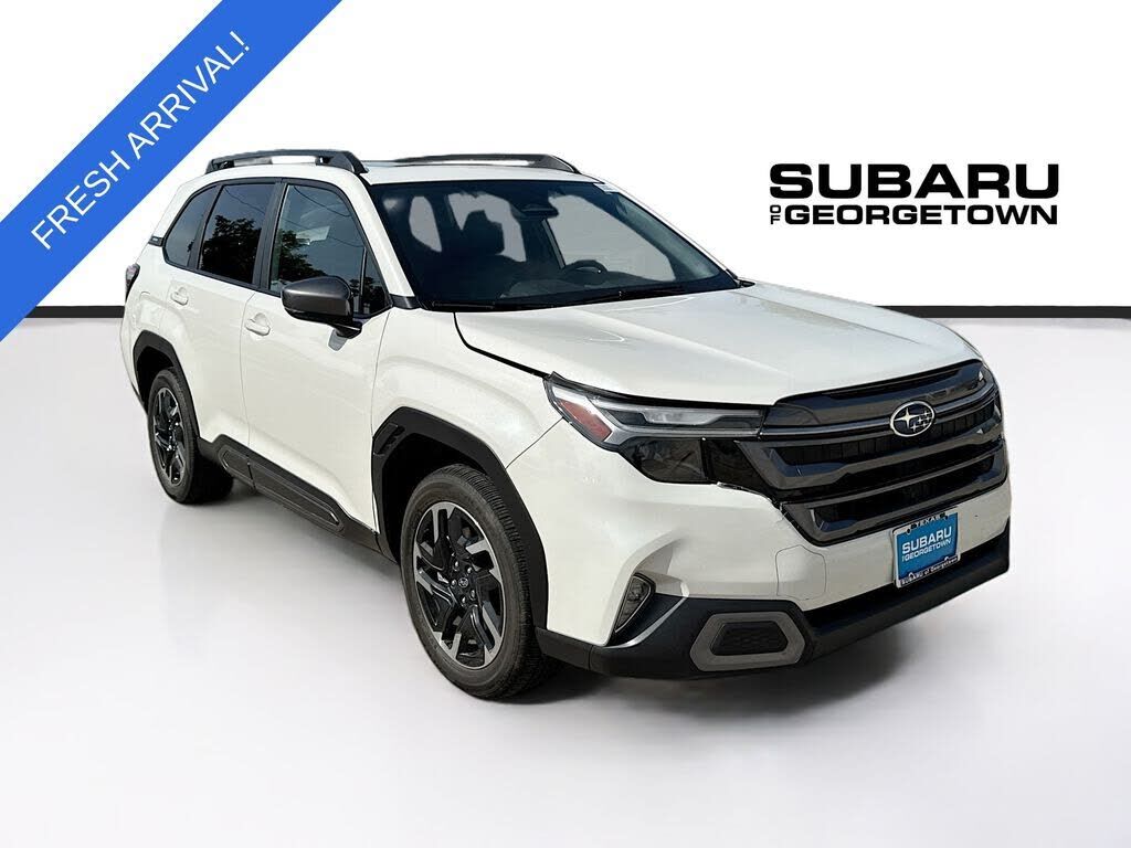 2025 SUBARU Forester