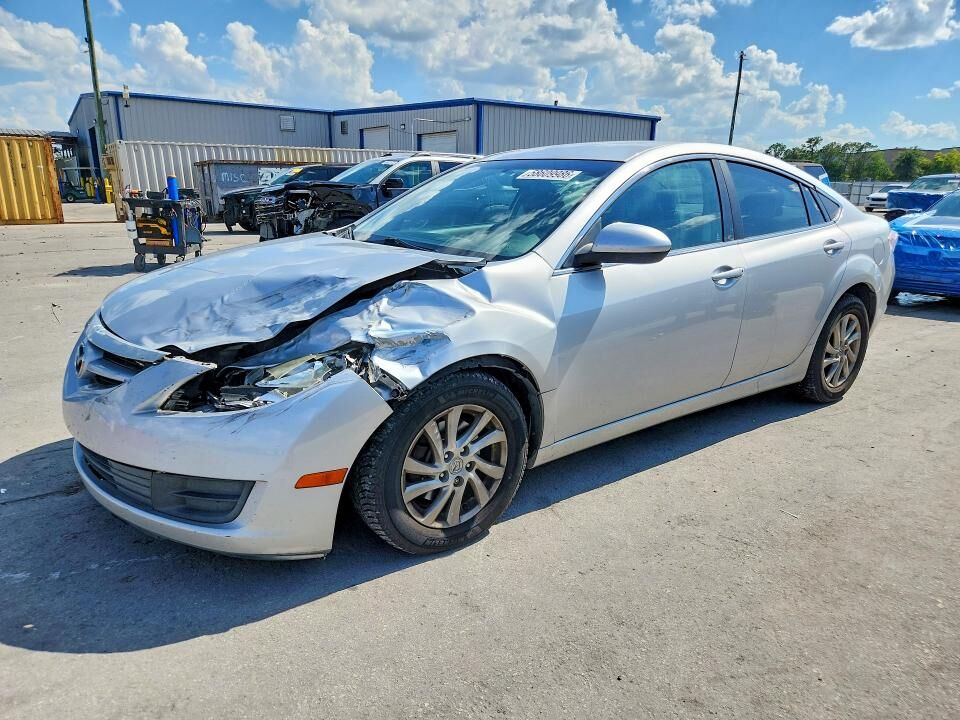 2013 MAZDA Mazda6