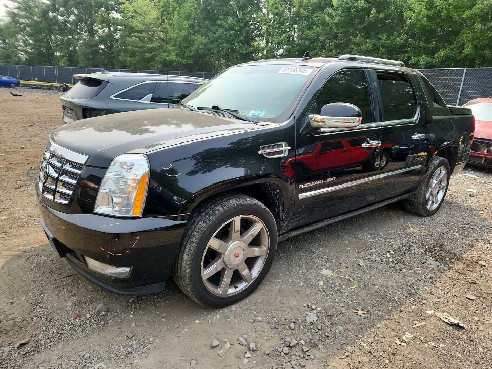2010 CADILLAC Escalade
