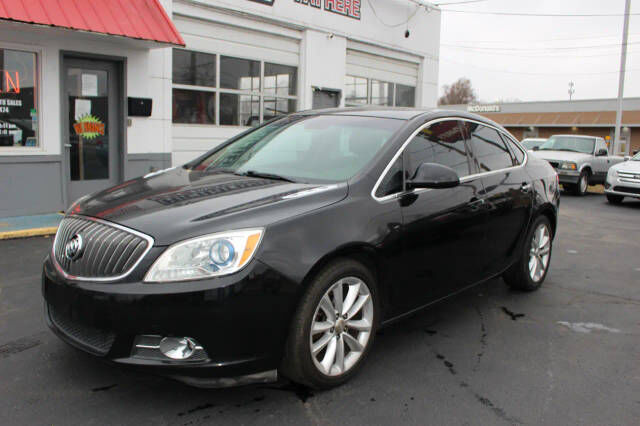 2012 BUICK Verano