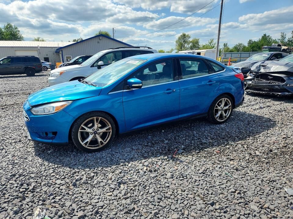 2016 FORD Focus