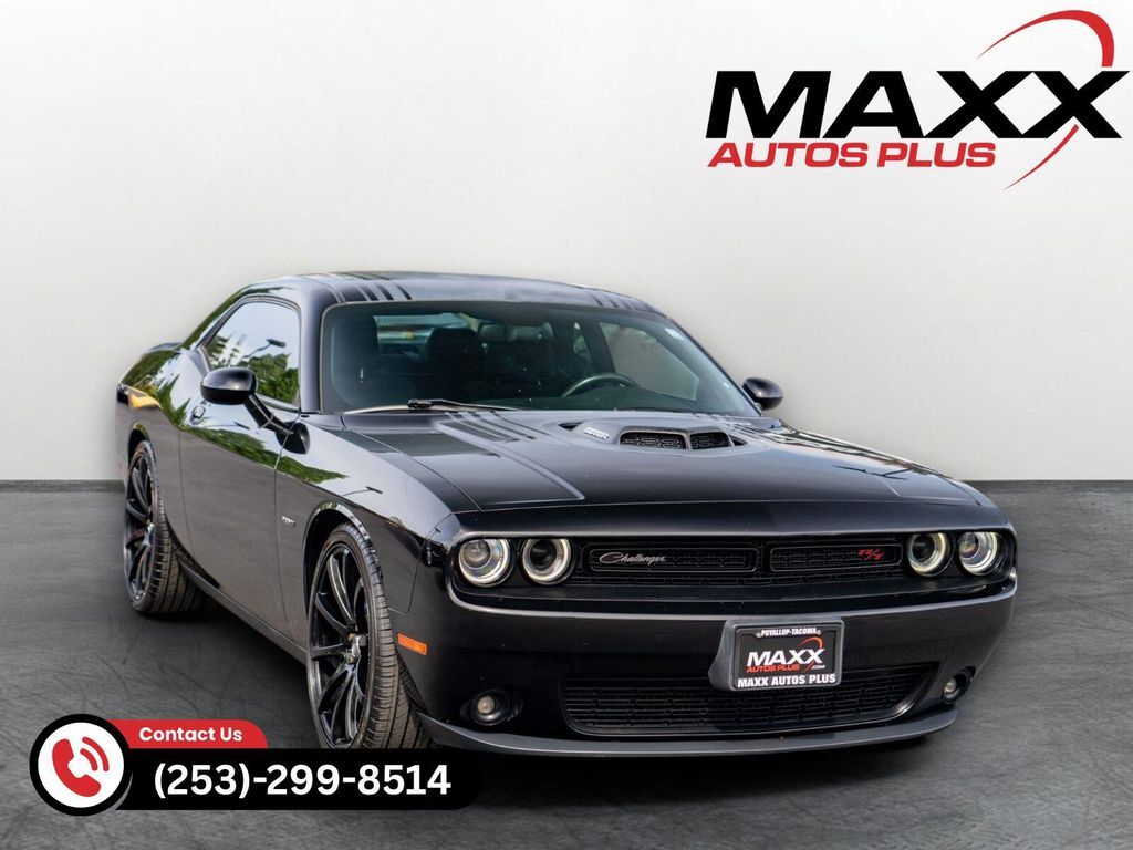 2016 DODGE Challenger