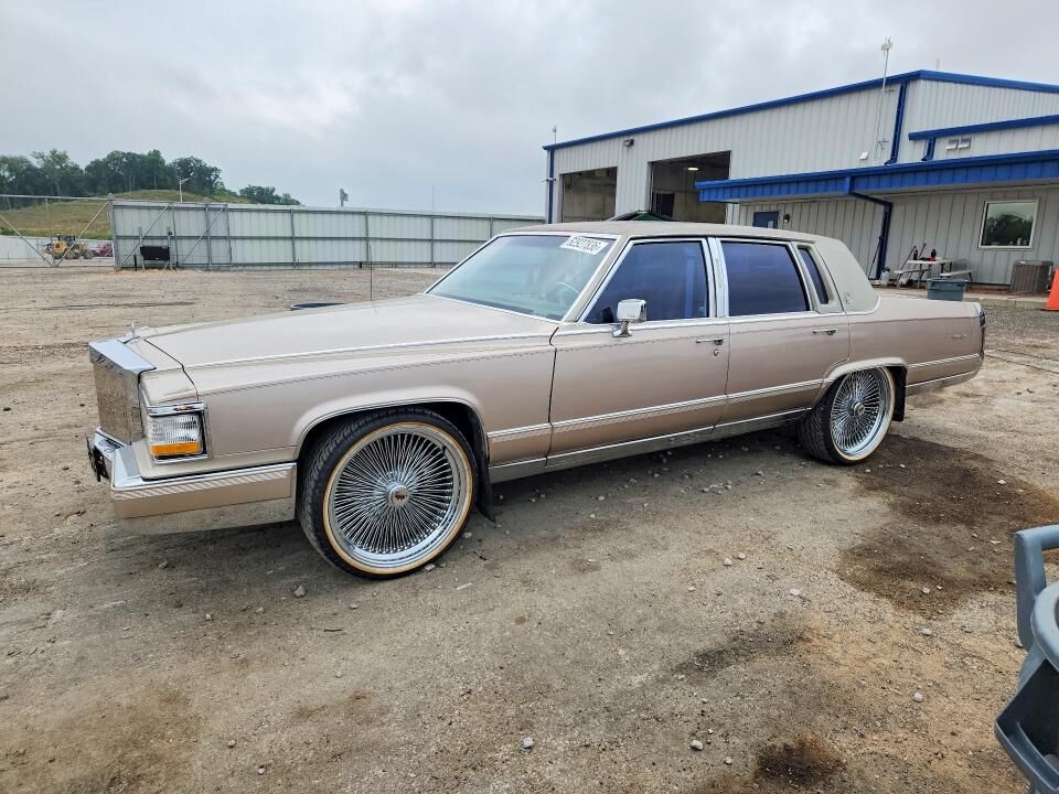 1991 CADILLAC Brougham