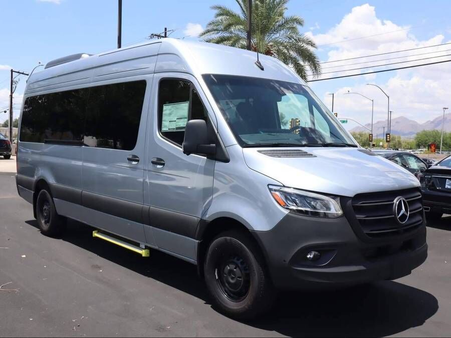 2026 MERCEDES-BENZ Sprinter