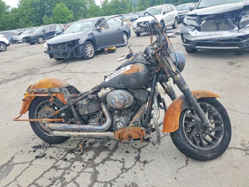 2004 HARLEY DAVIDSON Fat Boy