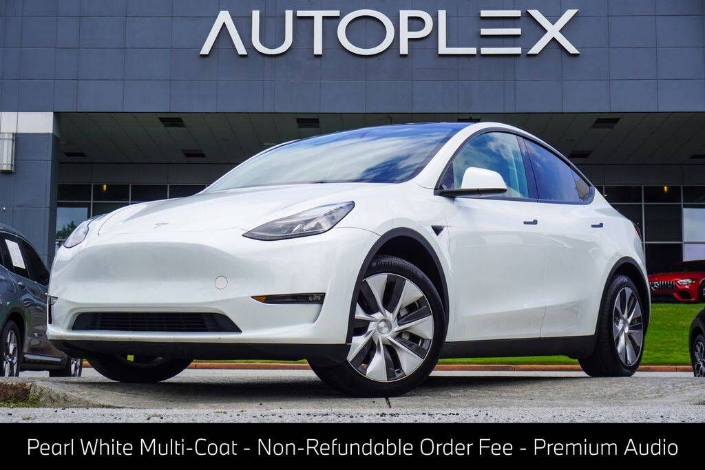2023 TESLA Model Y