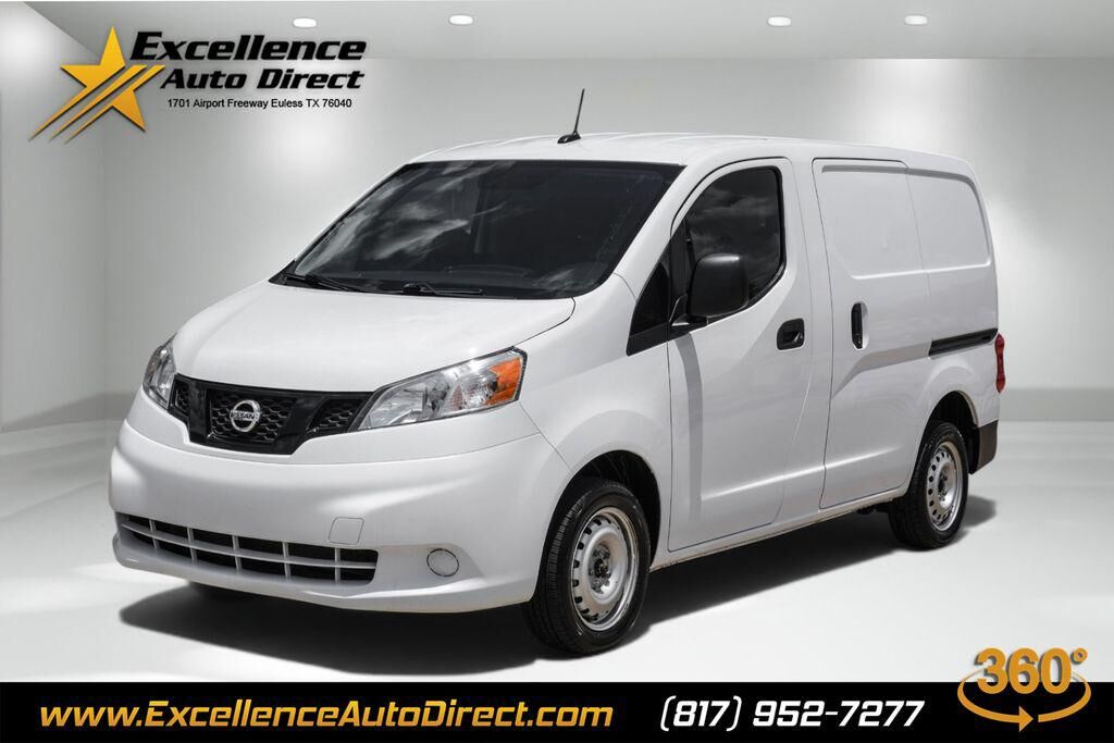 2021 NISSAN NV200