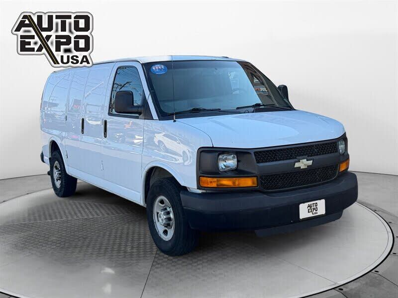 2015 CHEVROLET Express