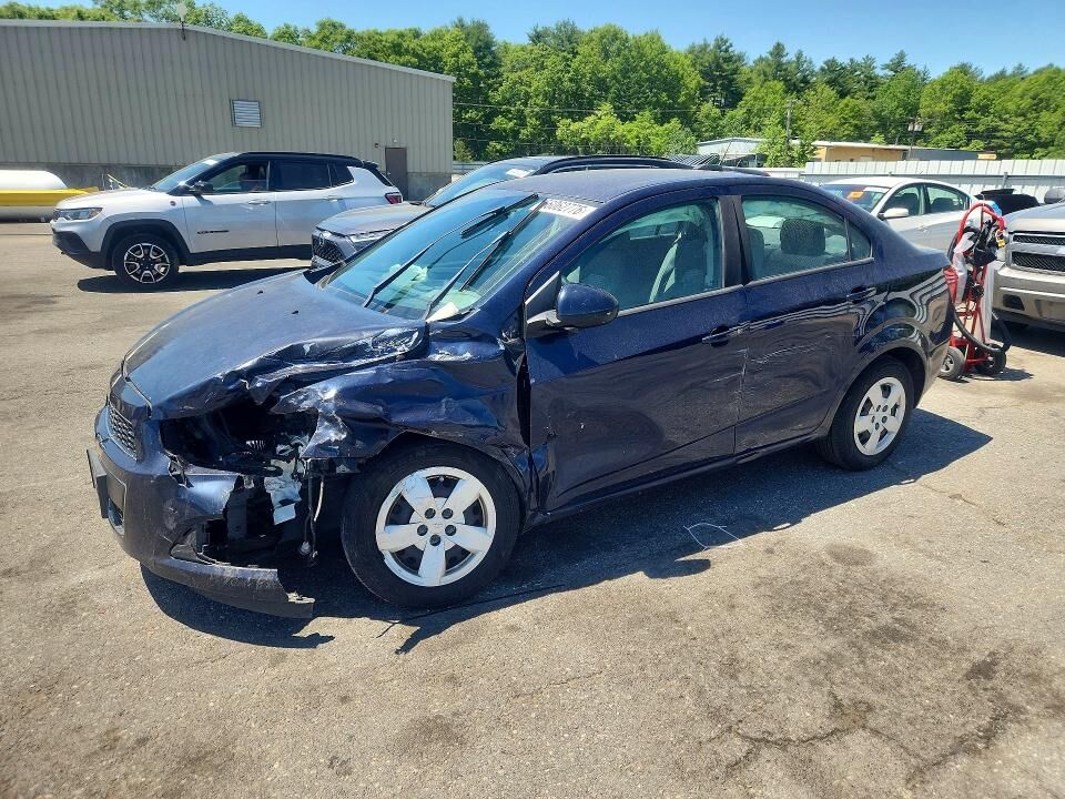 2015 CHEVROLET Sonic