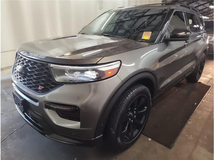 2021 FORD Explorer
