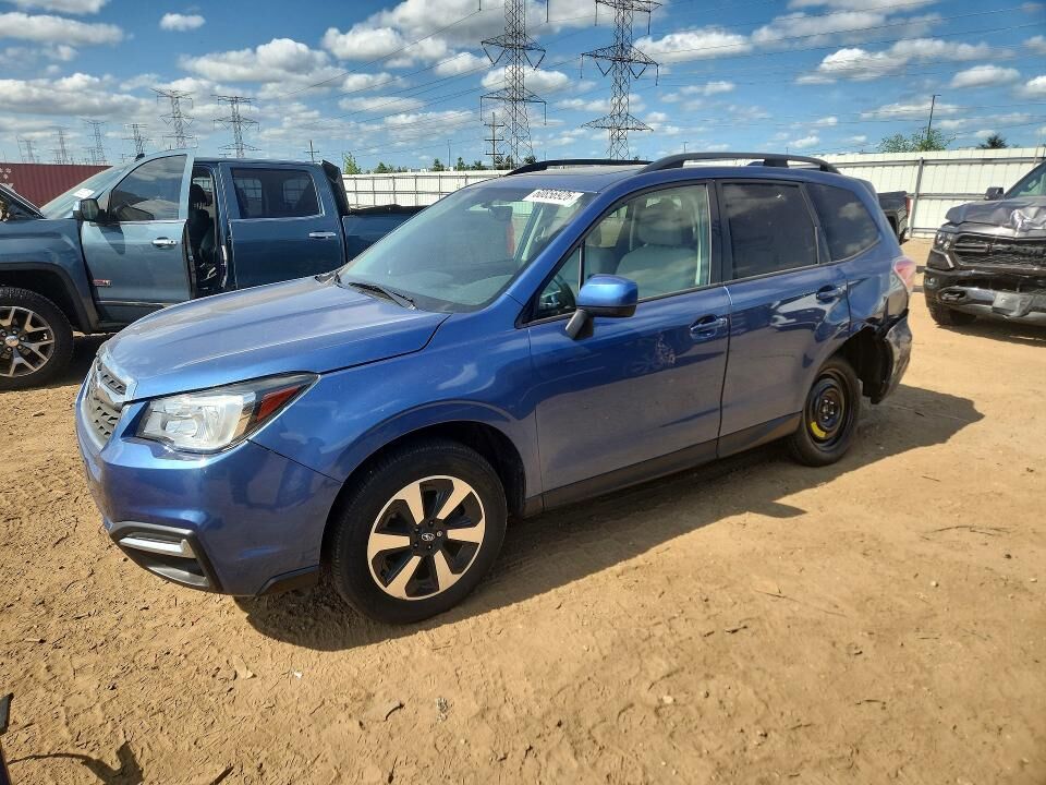 2017 SUBARU Forester