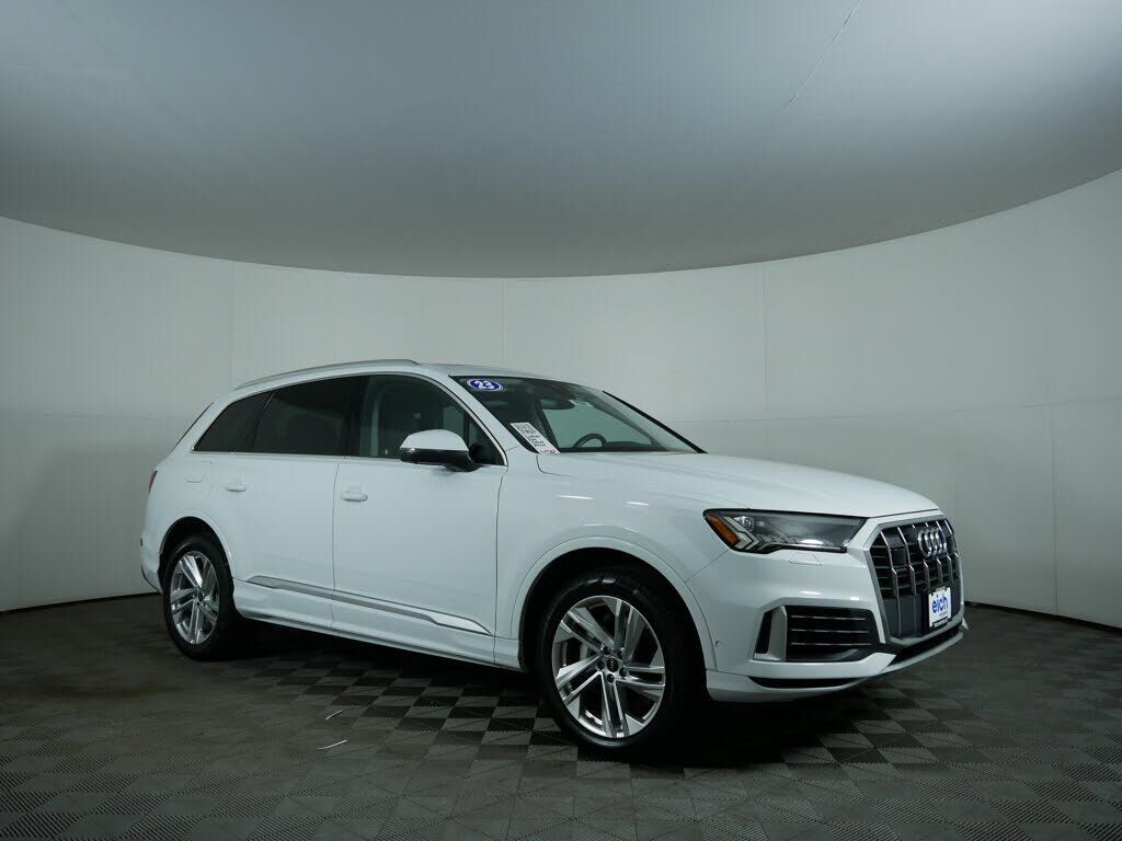 2023 AUDI Q7