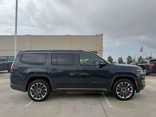 2022 JEEP Wagoneer
