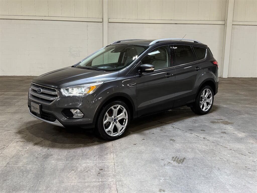 2017 FORD Escape