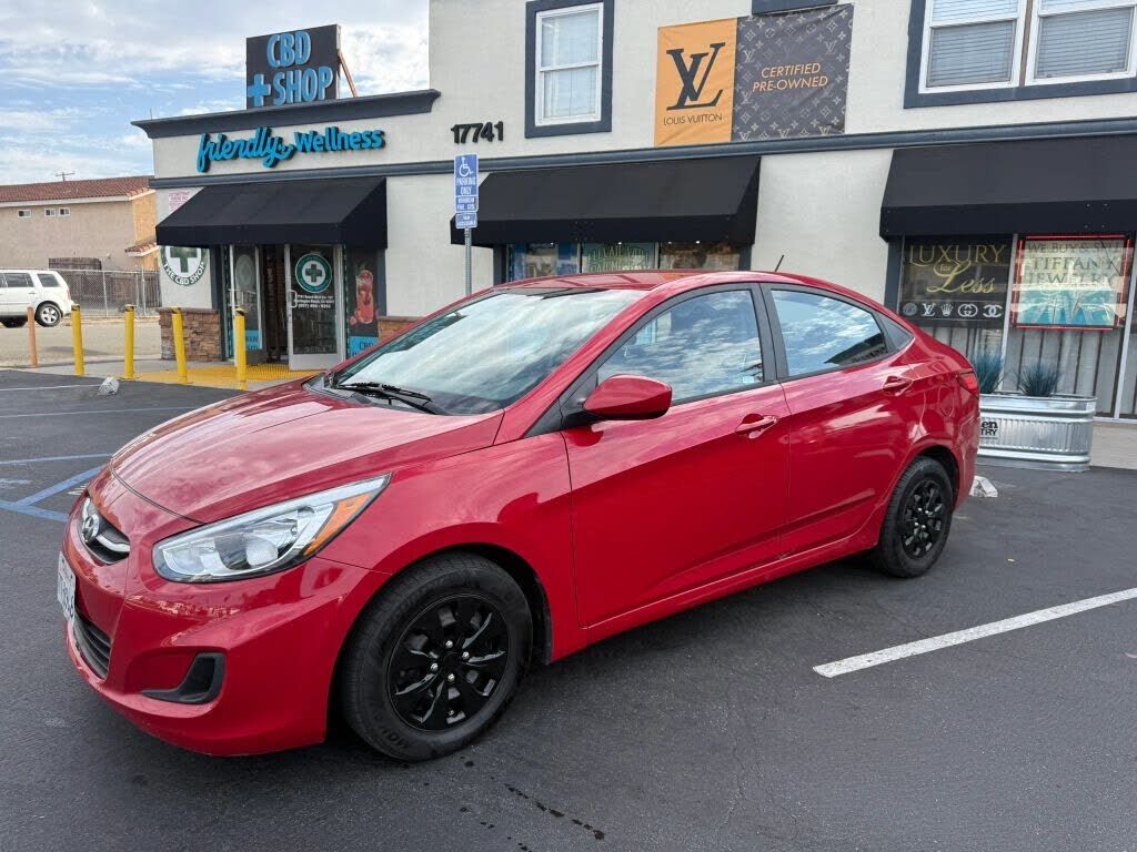 2016 HYUNDAI Accent