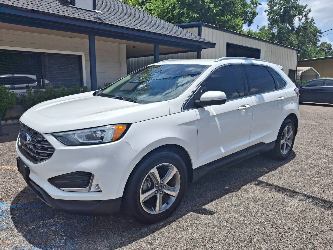 2020 FORD Edge