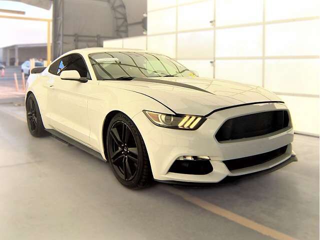 2017 FORD Mustang