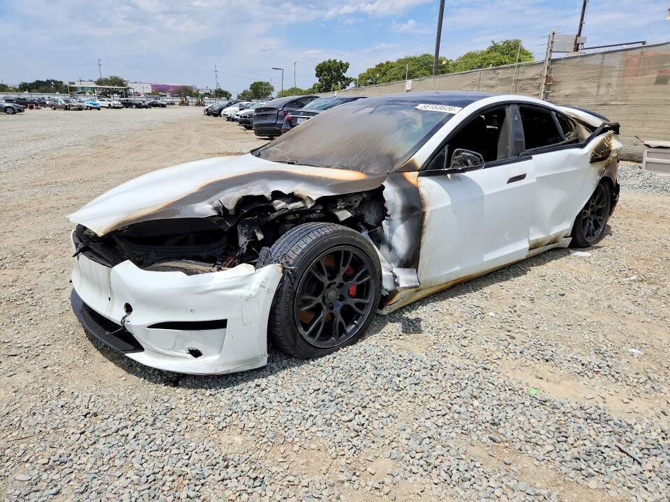 2021 TESLA Model S