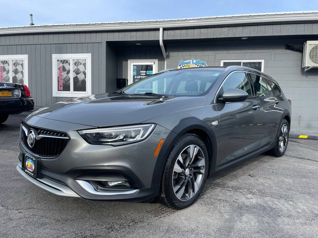 2018 BUICK Regal TourX