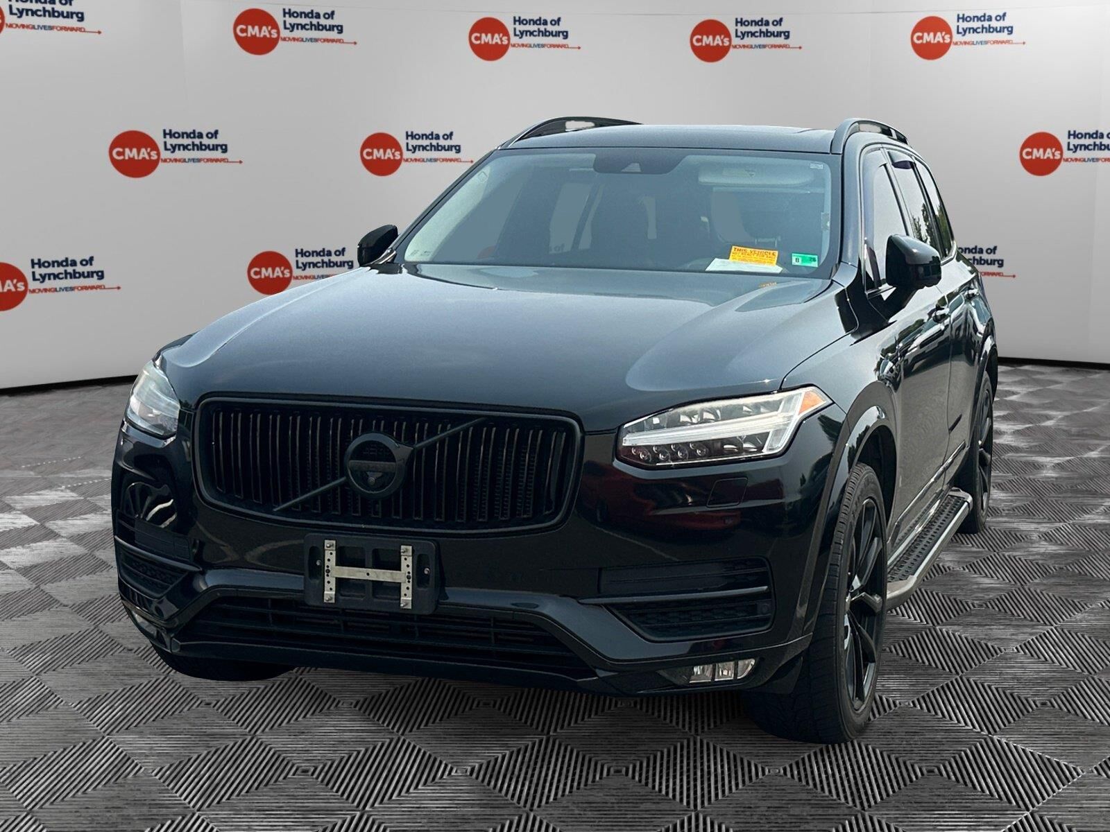 2017 VOLVO XC90