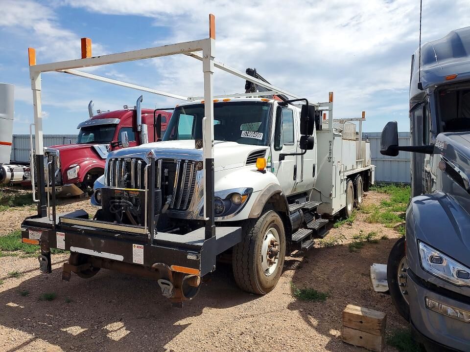 2010 INTERNATIONAL SF637