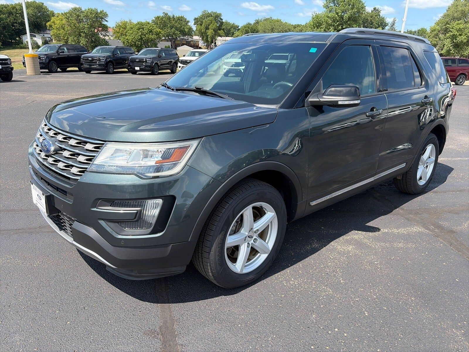2016 FORD Explorer