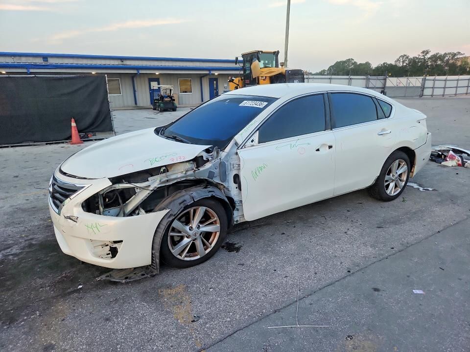 2014 NISSAN Altima