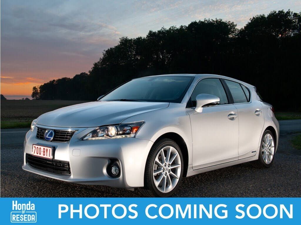 2011 LEXUS CT