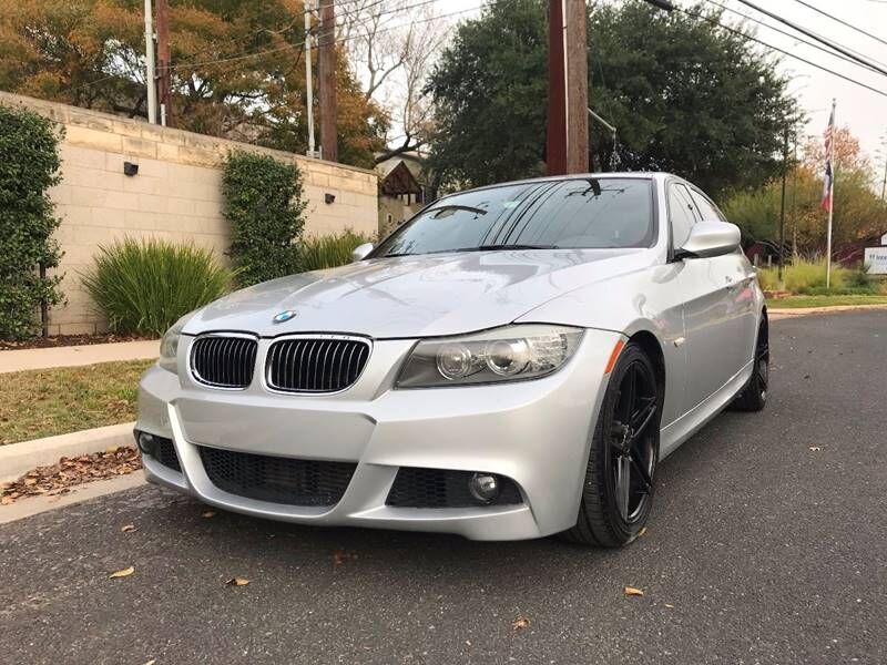 2011 BMW 3 Series