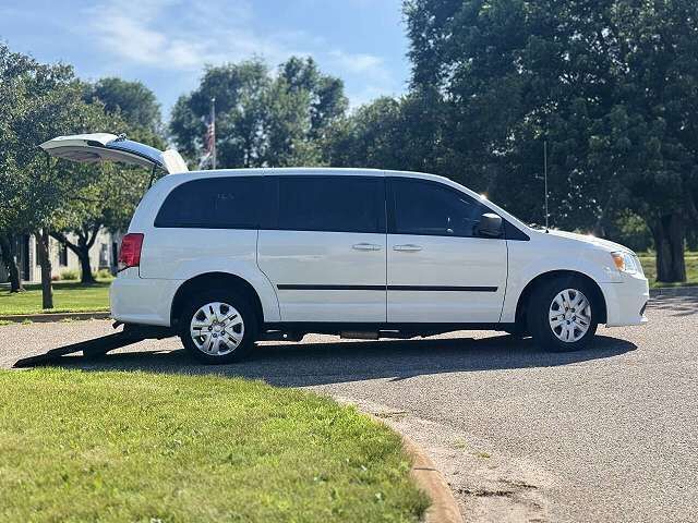 2016 DODGE Grand Caravan