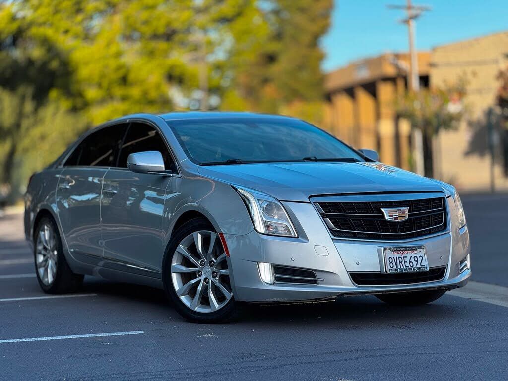 2016 CADILLAC XTS