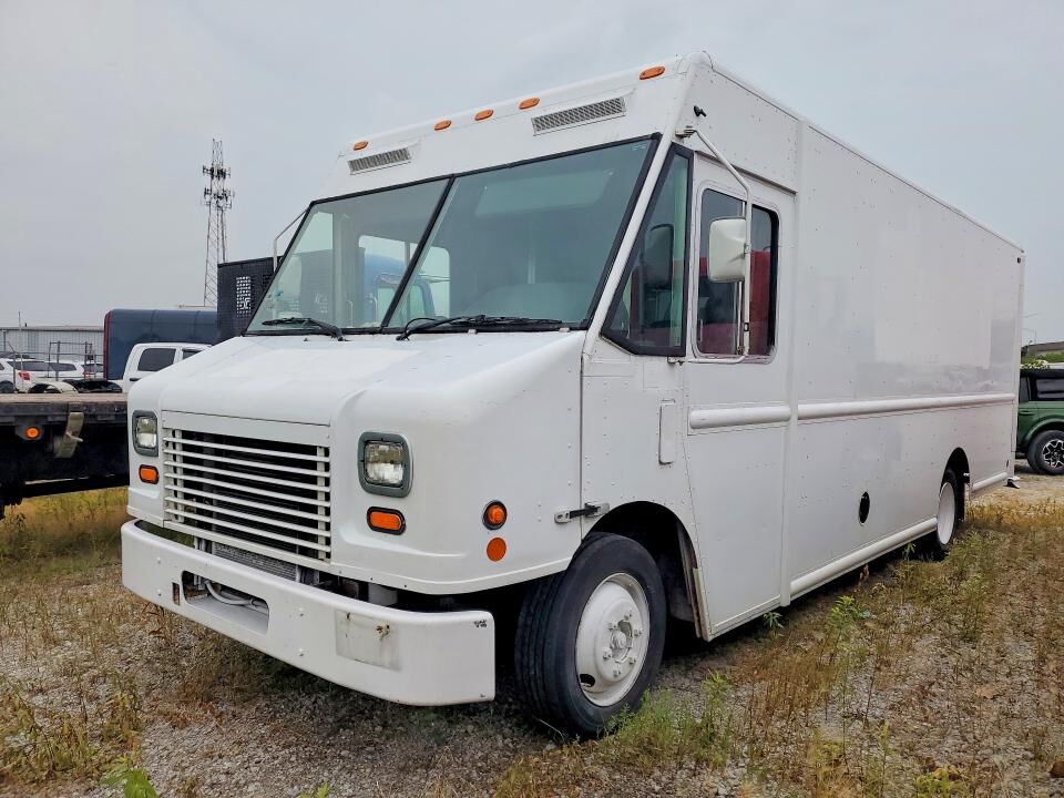 2009 FREIGHTLINER MT 45 Chassis