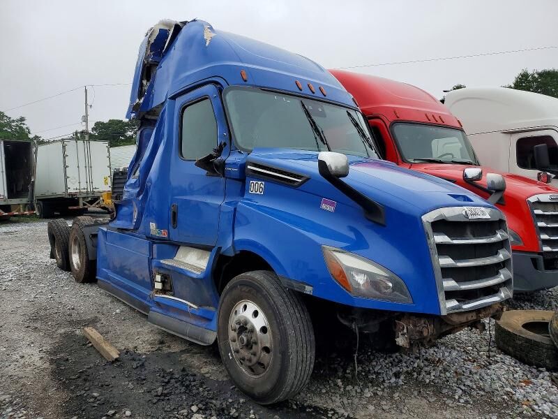 2020 FREIGHTLINER New Cascadia 126" Sleepercab