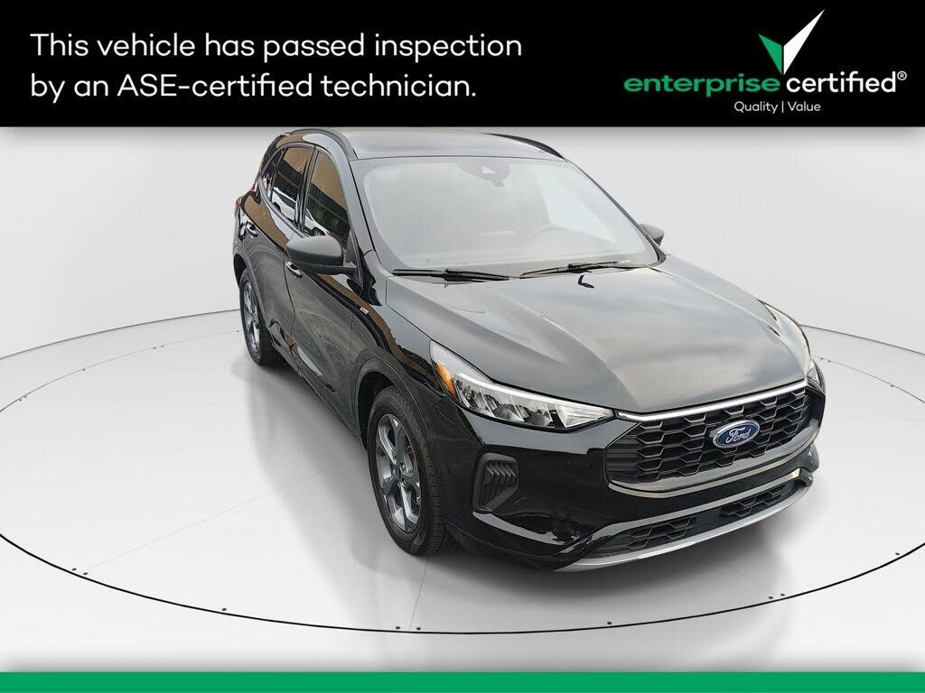 2024 FORD Escape