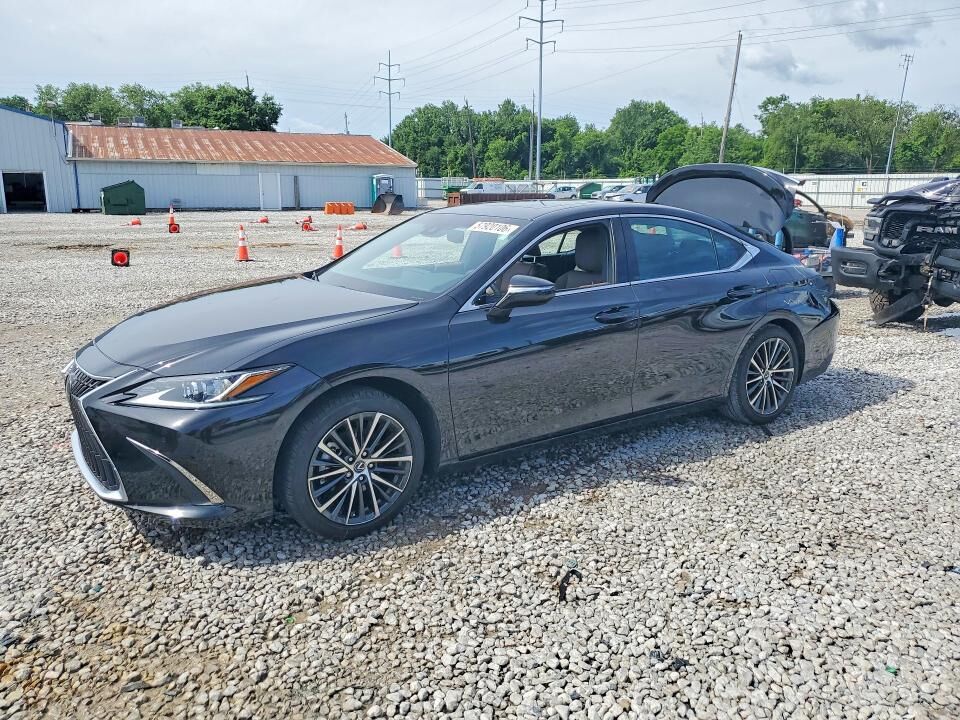 2024 LEXUS ES