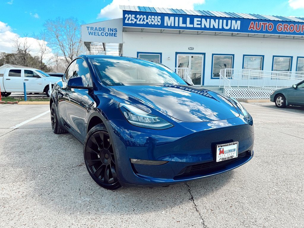 2022 TESLA Model Y