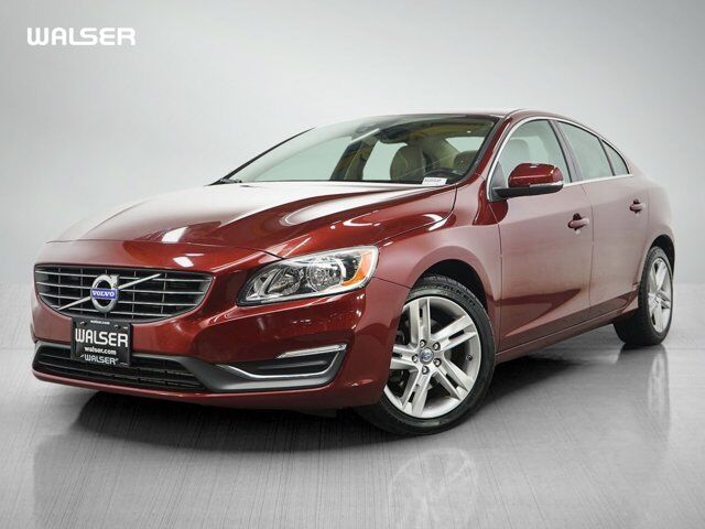 2015 VOLVO S60