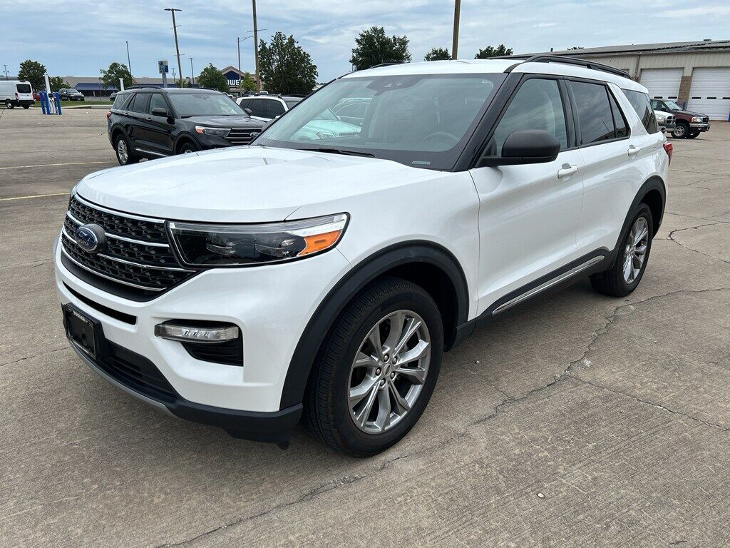 2022 FORD Explorer