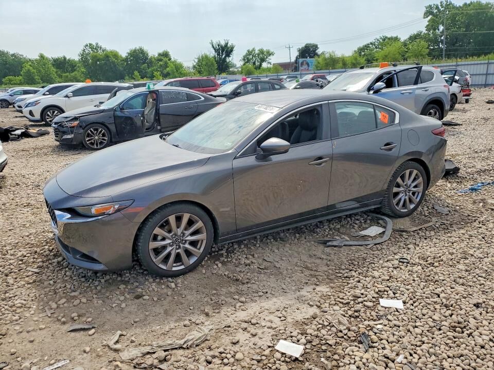 2020 MAZDA Mazda3