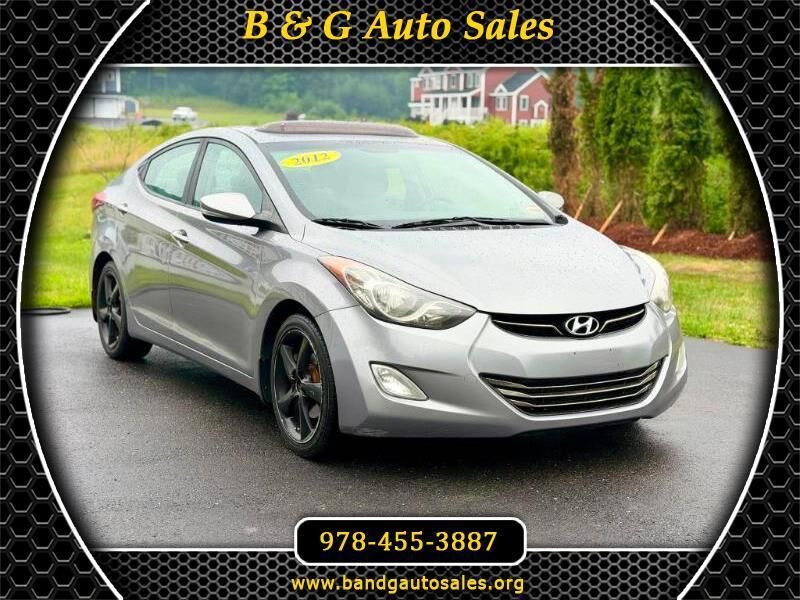 2012 HYUNDAI Elantra