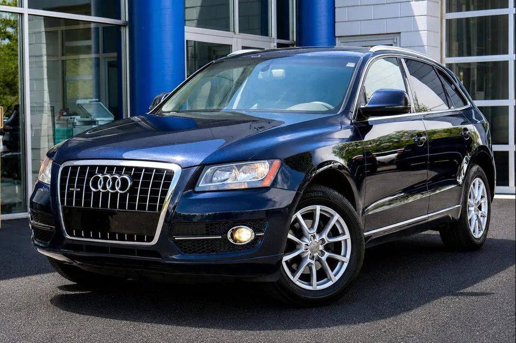 2010 AUDI Q5
