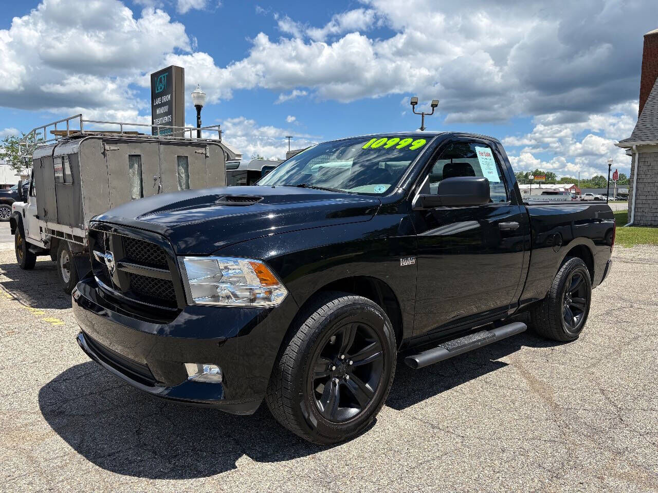 2012 DODGE Ram